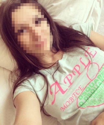 Живу в Москве! У меня есть все для того, чтобы сделать наше свидание незабываемым. Мои услуги включают классический секс, оральный секс и массаж. Я готова пойти на любые ваши сексуальные фантазии. Мои клиенты говорят, что я доставляю незабываемое наслаждение и знаю, как расслабить и удовлетворить. У меня есть множество положительных отзывов, подтверждающих мою профессиональность и умение угодить каждому мужчине. Жду твоего звонка, чтобы организовать незабываемую встречу в Москве! 😘🌸💋 Алина
